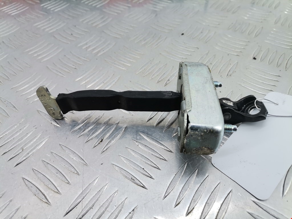 Ограничитель открывания двери TOYOTA Corolla Verso E121 AR10 2001-2009