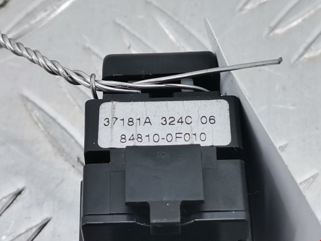 Кнопка стеклоподъемника TOYOTA Corolla Verso E121 AR10 2001-2009