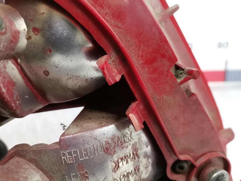 Фонарь задний правый JAGUAR X-Type 2001-2009