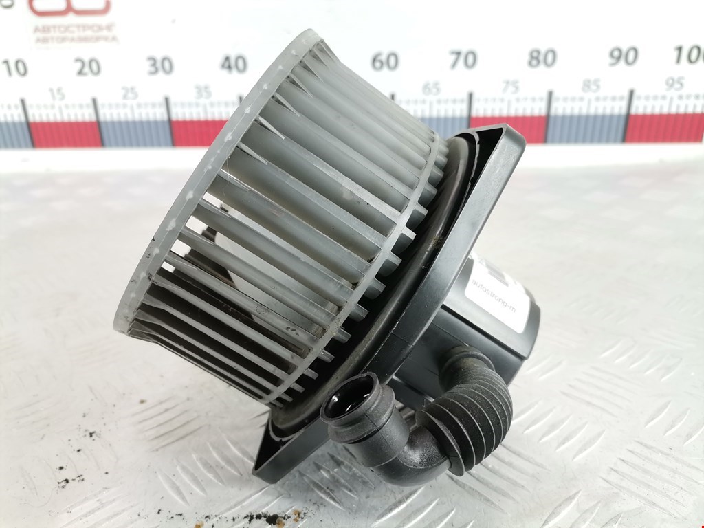 Моторчик (мотор) отопителя салона DAEWOO Kalos 2002-2006