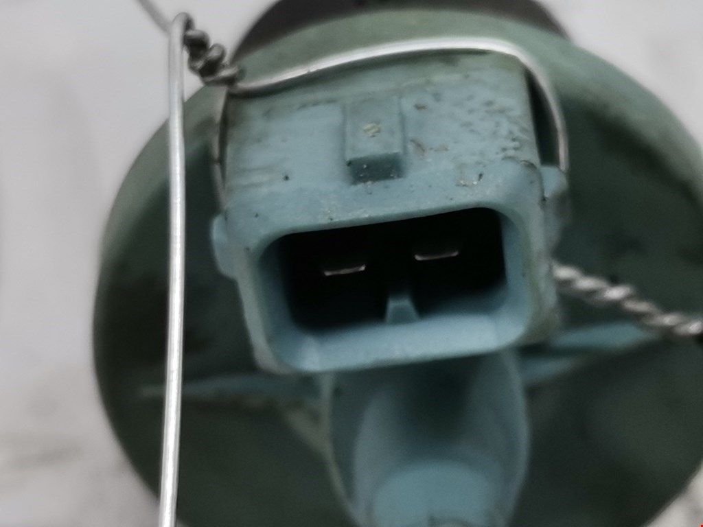 Клапан вентиляции топливного бака VOLKSWAGEN Polo III 1994-2001