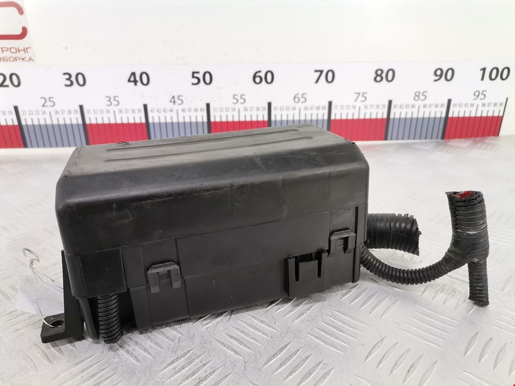 Датчик уровня в бачок омывателя DAEWOO Kalos 2002-2006