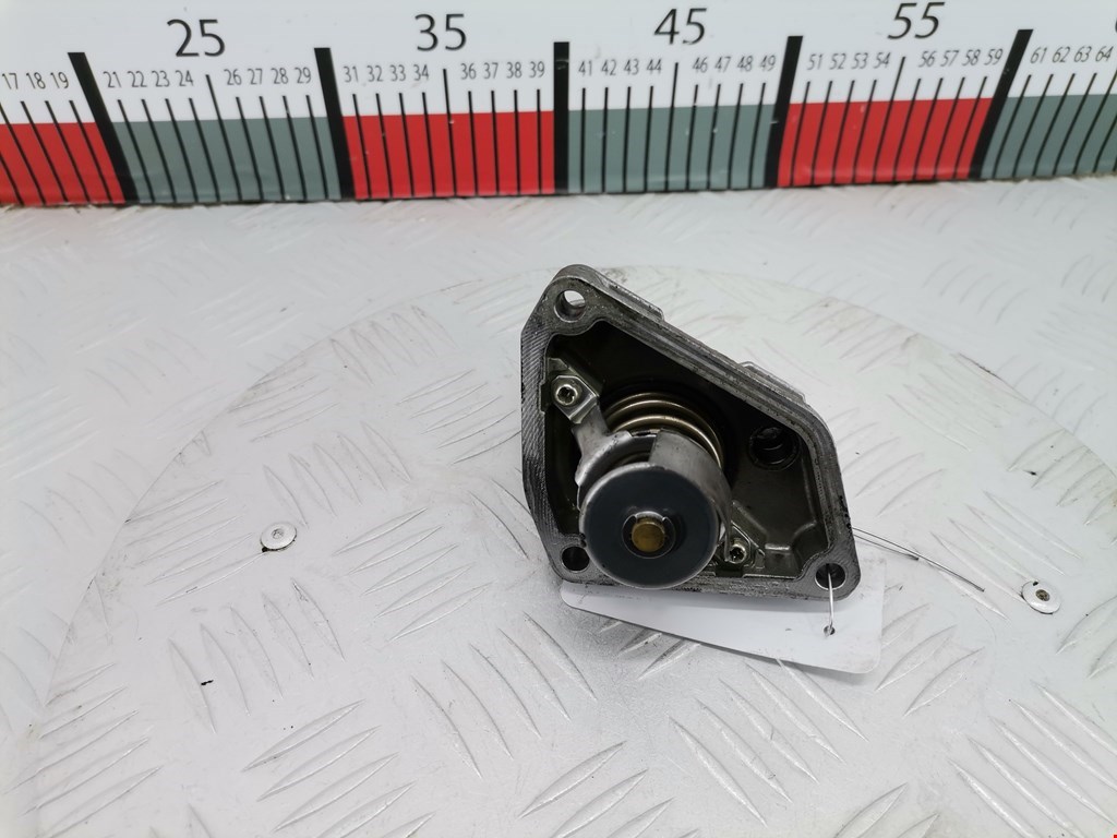 Корпус термостата INFINITI FX/ QX70 2002-2008