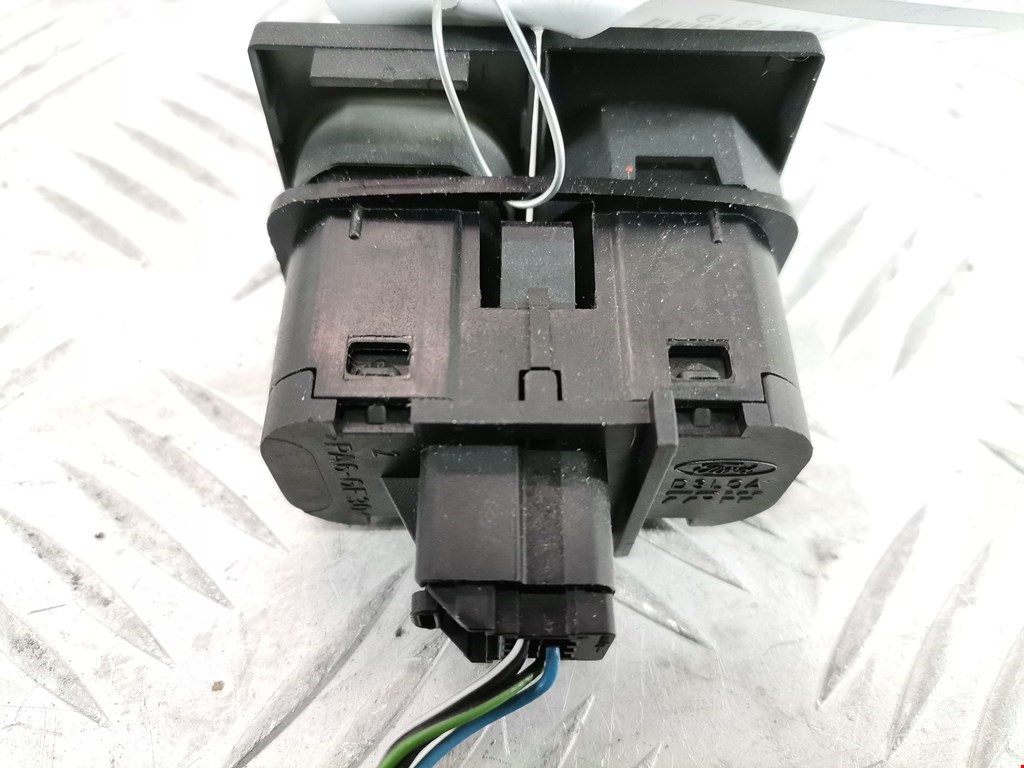 Кнопка антипробуксовочной системы FORD Mondeo III 2000-2007