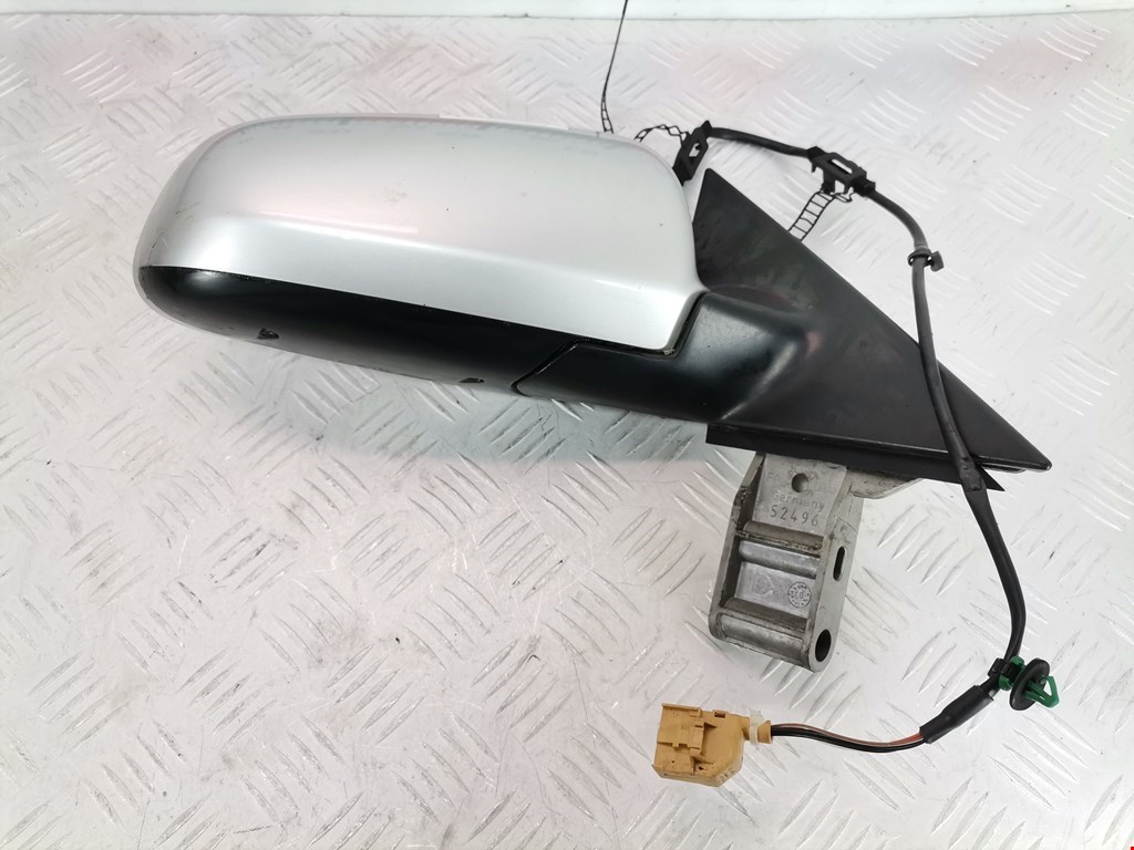 Зеркало правое AUDI A4 B6 2001-2005