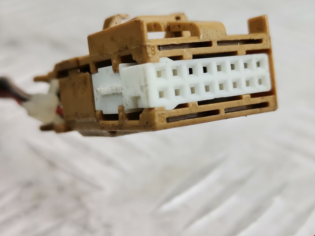 Зеркало правое AUDI A4 B6 2001-2005