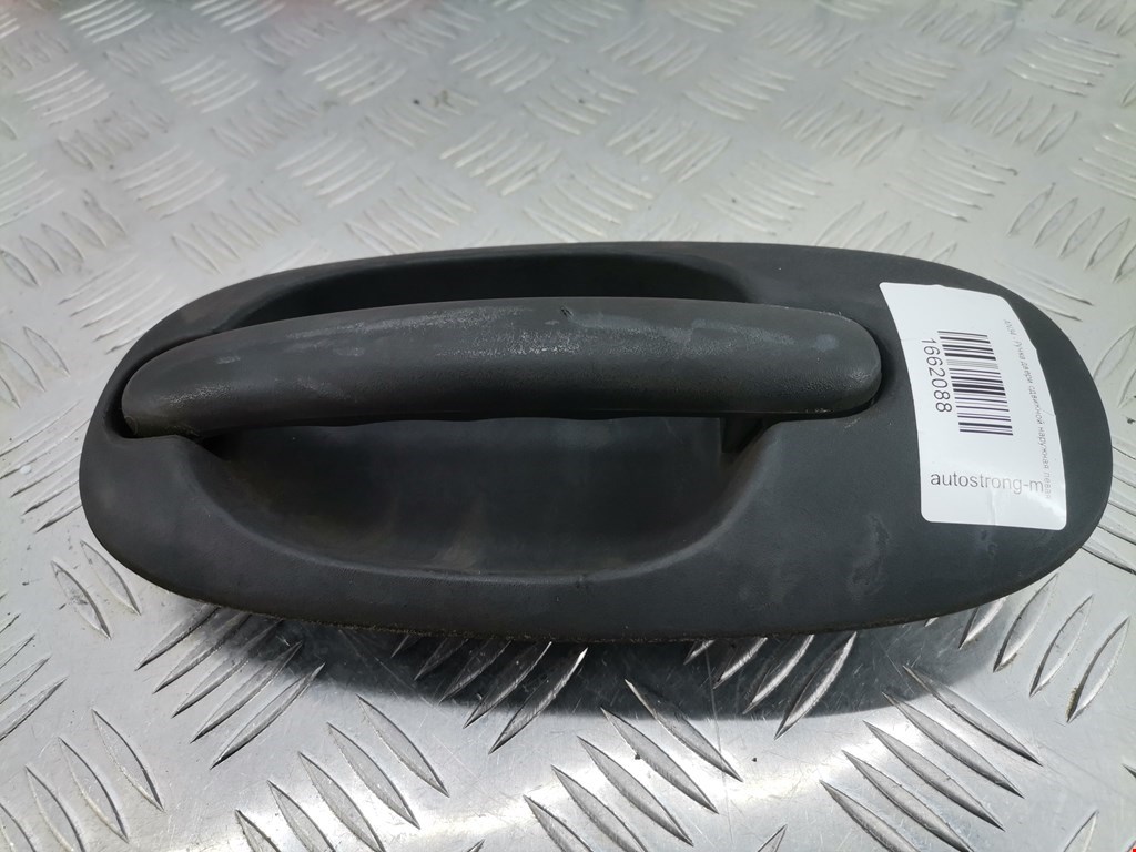 Ручка двери сдвижной наружная левая Chrysler Voyager 3 (1995-2001)