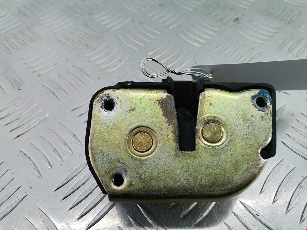 Замок двери сдвижной CHRYSLER Voyager III GS 1995-2000