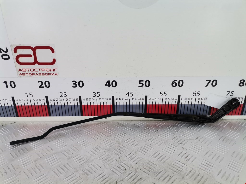 Поводок дворников передний левый/ правый SEAT Toledo 1998-2004