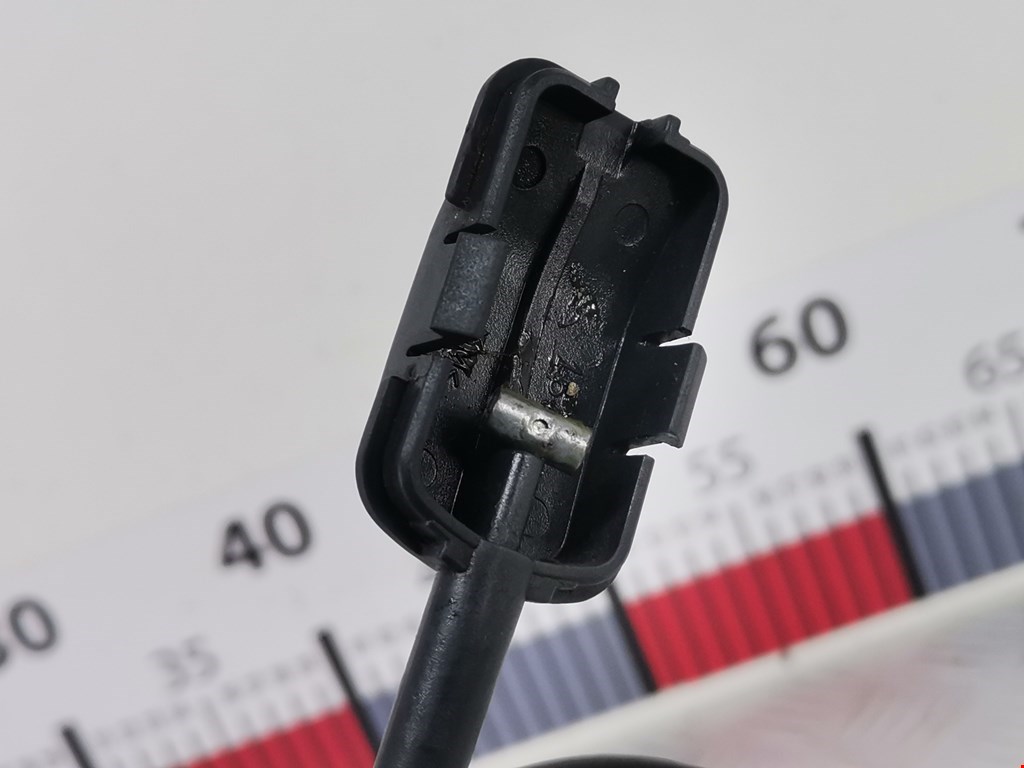 Замок двери задней правой RENAULT Scenic II 2003-2010