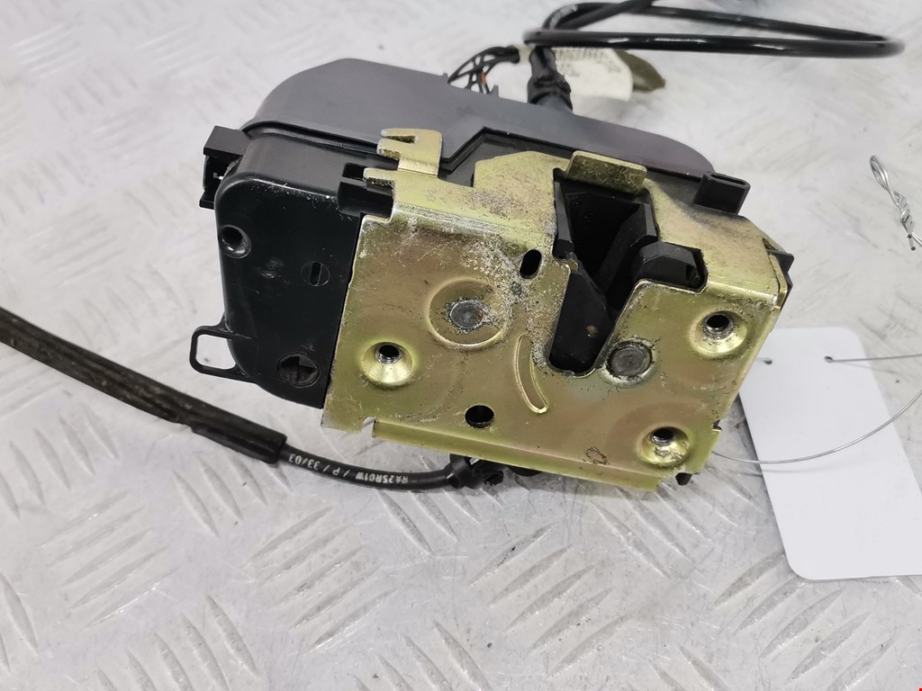 Замок двери задней правой RENAULT Scenic II 2003-2010