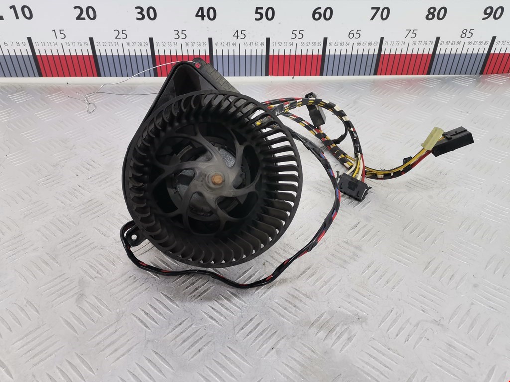 Моторчик печки (вентилятор отопителя) Mercedes Vito (W638) (1996-2003)