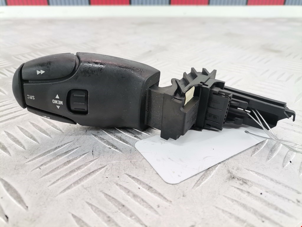 Переключатель подрулевой управления магнитолой CITROEN C5 I 2001-2008