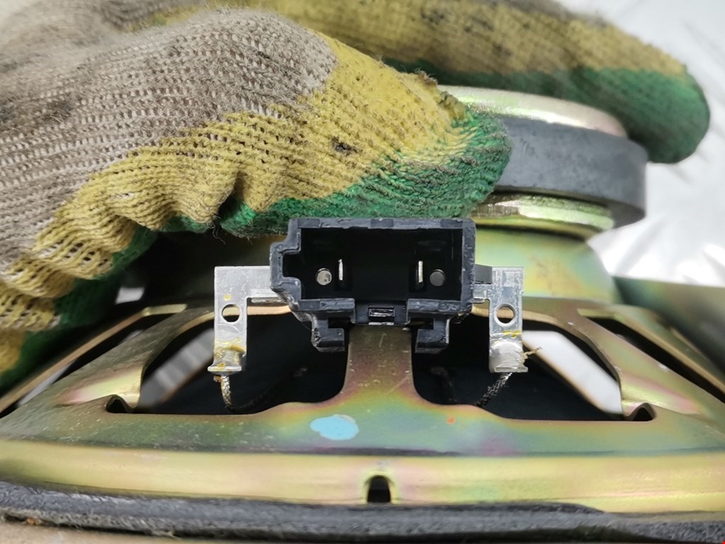 Динамик FORD Explorer 1995-2001