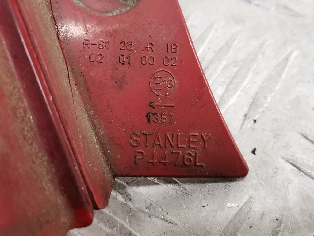 Фонарь задний левый SUZUKI Swift 2004-2010