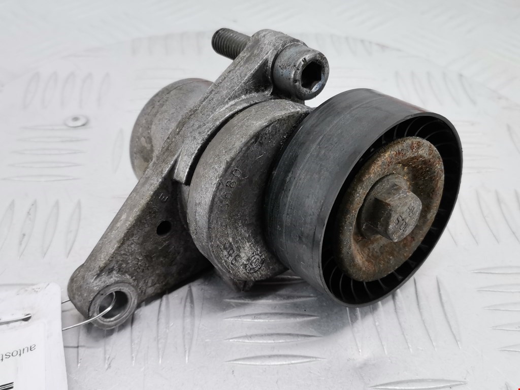 Натяжитель ремня генератора (приводного поликлинового ремня Peugeot 207 (2006-2014)