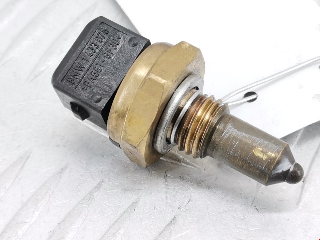 Датчик температуры (охлаждающей жидкости) BMW 3er E90/E91 2005-2012