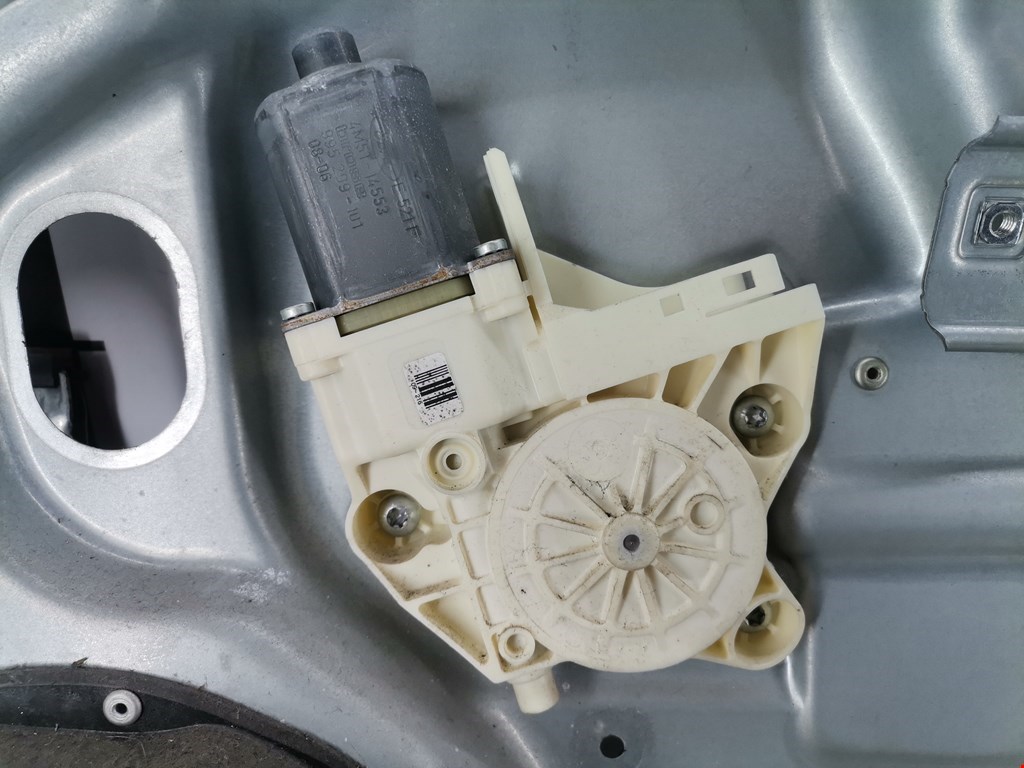 Стеклоподъемник передний правый FORD Focus II 2005-2011