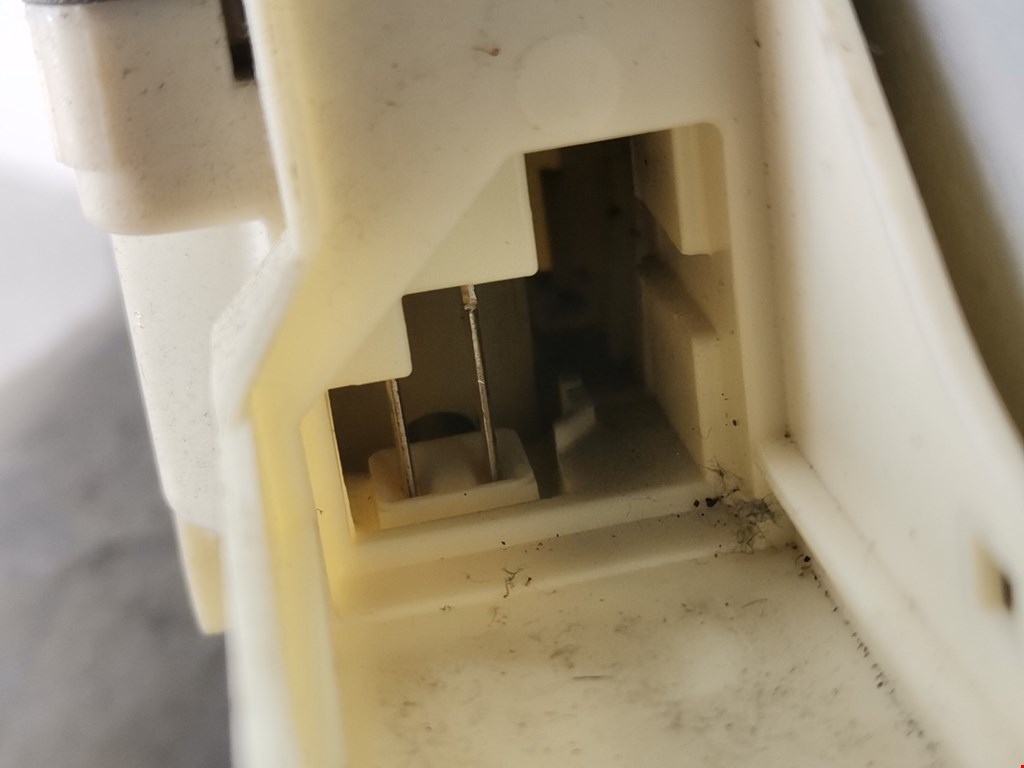 Стеклоподъемник передний правый FORD Focus II 2005-2011