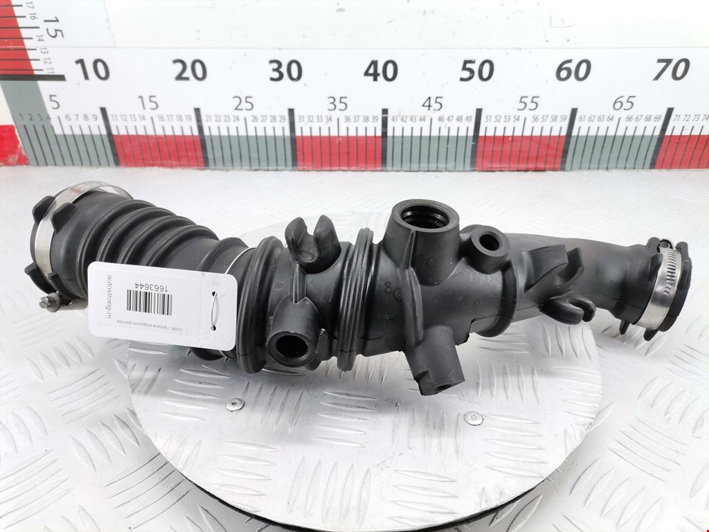 Патрубок воздушного фильтра RENAULT Modus 2004-2012