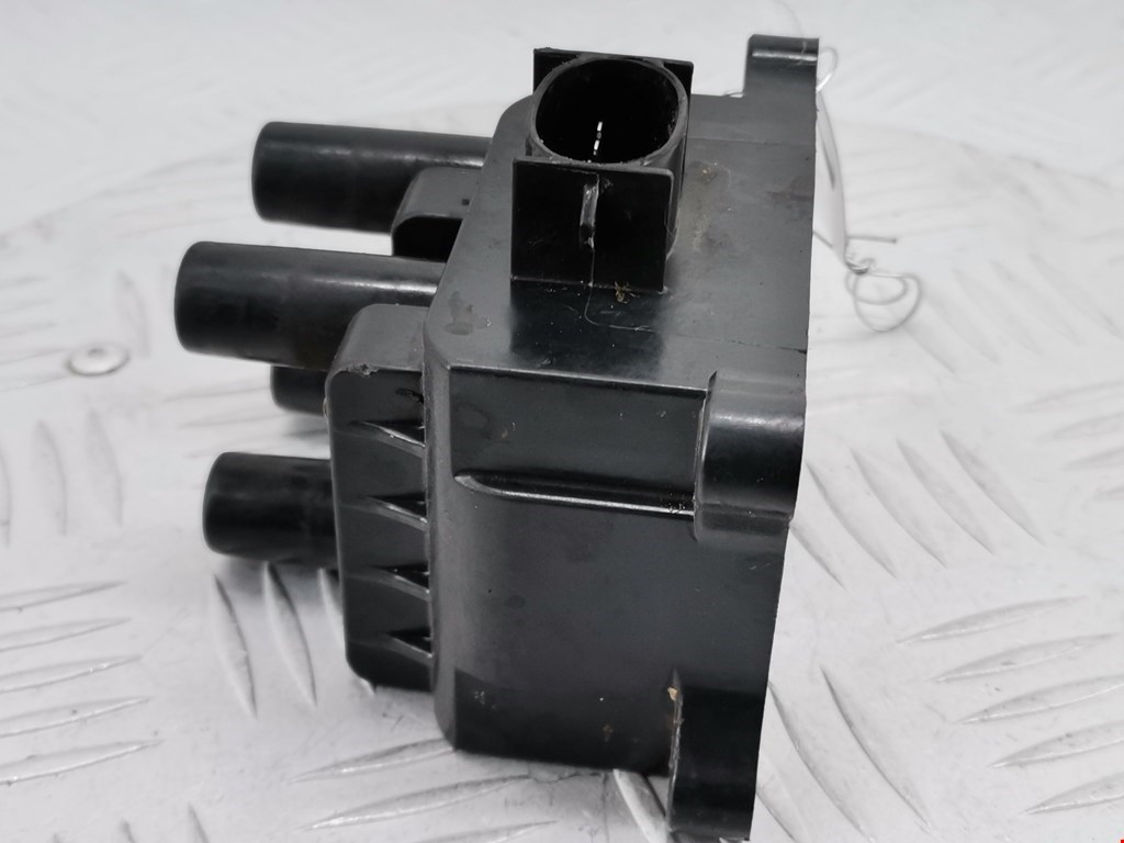 Катушка зажигания FORD Focus I 1998-2005