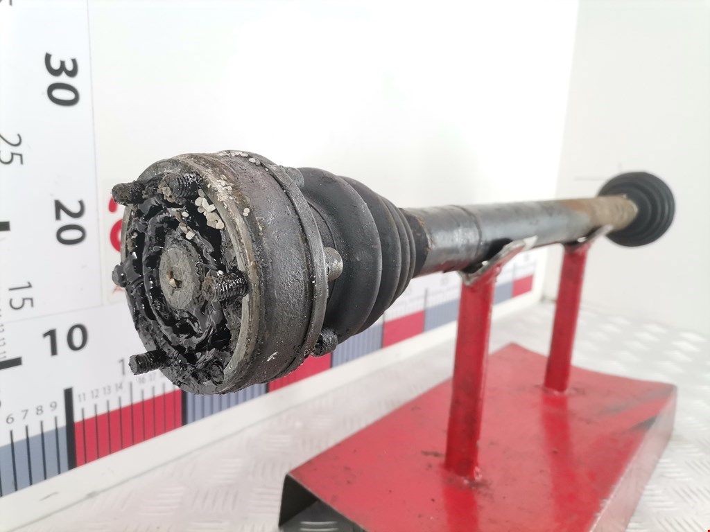 Полуось (привод, приводной вал) передняя правая AUDI A3 8L 1996-2003