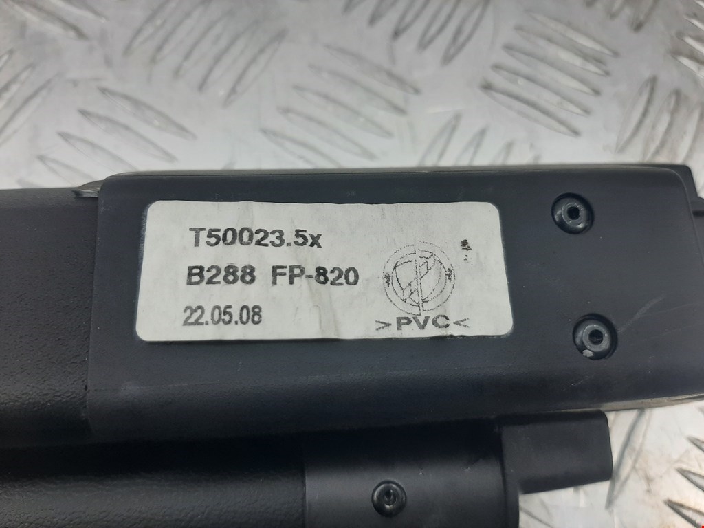 Шторка багажника (полка) ALFA ROMEO 159 2005-2011