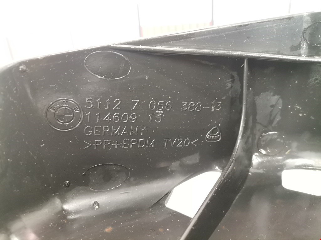 Кронштейн заднего бампера левый правый BMW 6er E63/E64 2003-2011