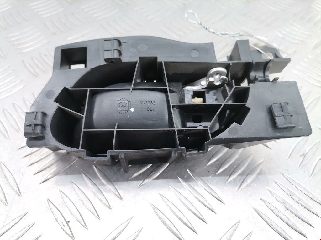 Ручка дверная передняя внутренняя правая PEUGEOT 207 2006-2015