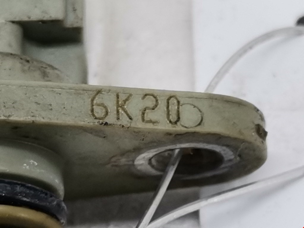 Датчик положения распредвала FORD Mondeo III 2000-2007