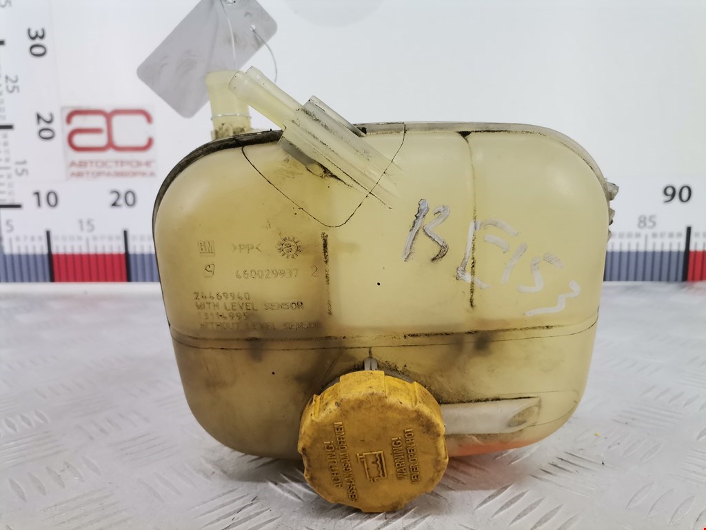 Датчик уровня охлаждающей жидкости Opel Astra H (2004-2014)