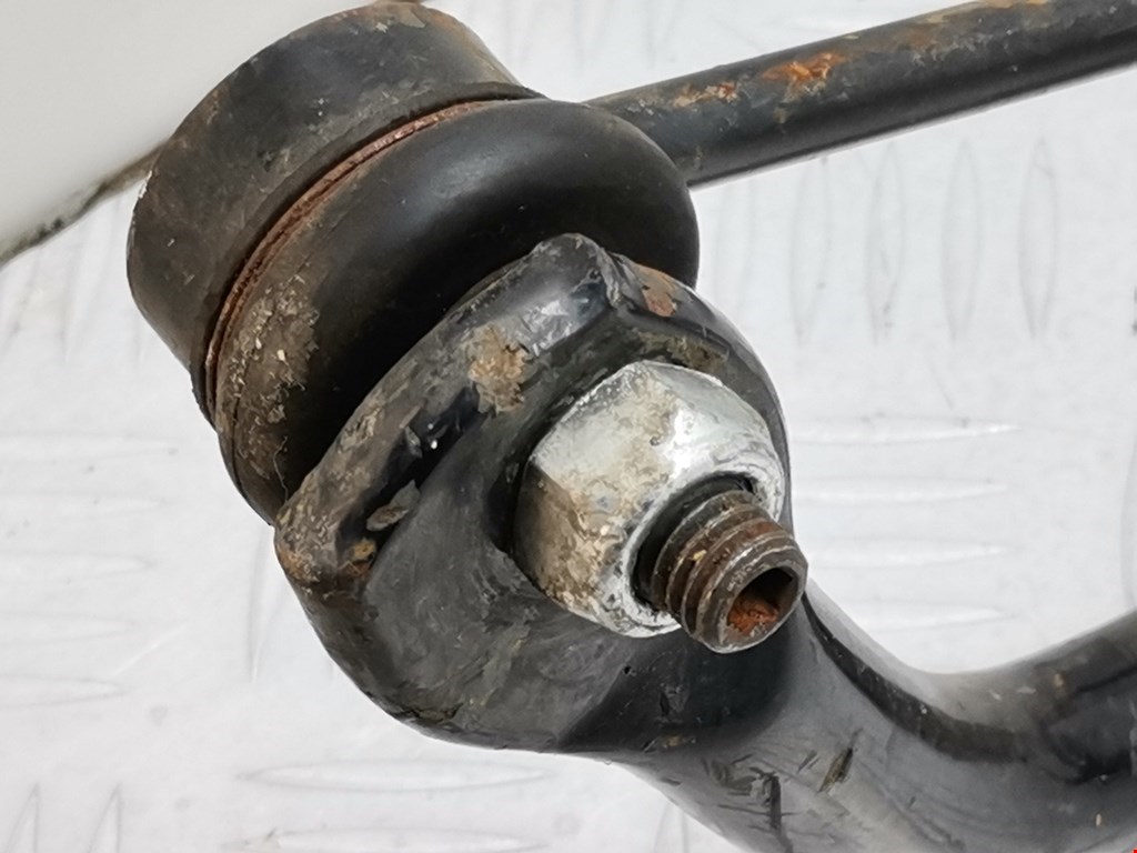 Стабилизатор передний (поперечной устойчивости подвески) SEAT Toledo 2012-2019