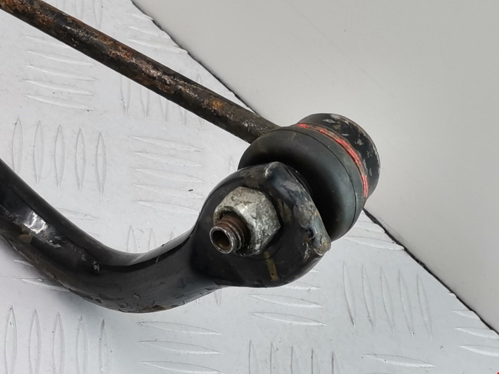 Стабилизатор передний (поперечной устойчивости подвески) SEAT Toledo 2012-2019