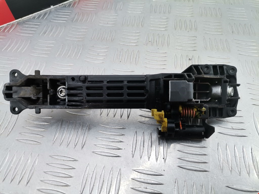 Ручка двери передней наружная левая TOYOTA RAV 4 XA30 2006-2012