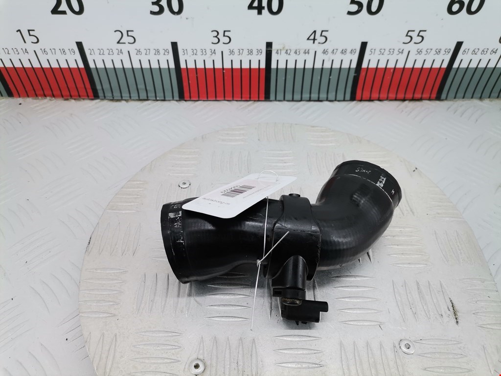 Патрубок интеркулера PEUGEOT Partner 1996-2009