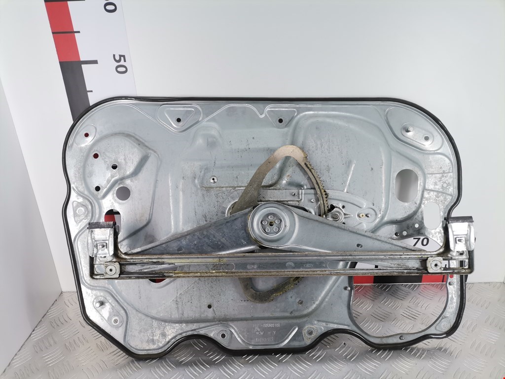 Стеклоподъемник передний правый FORD Focus II 2005-2011