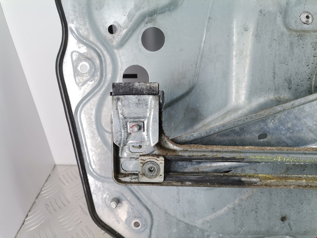 Стеклоподъемник передний правый FORD Focus II 2005-2011