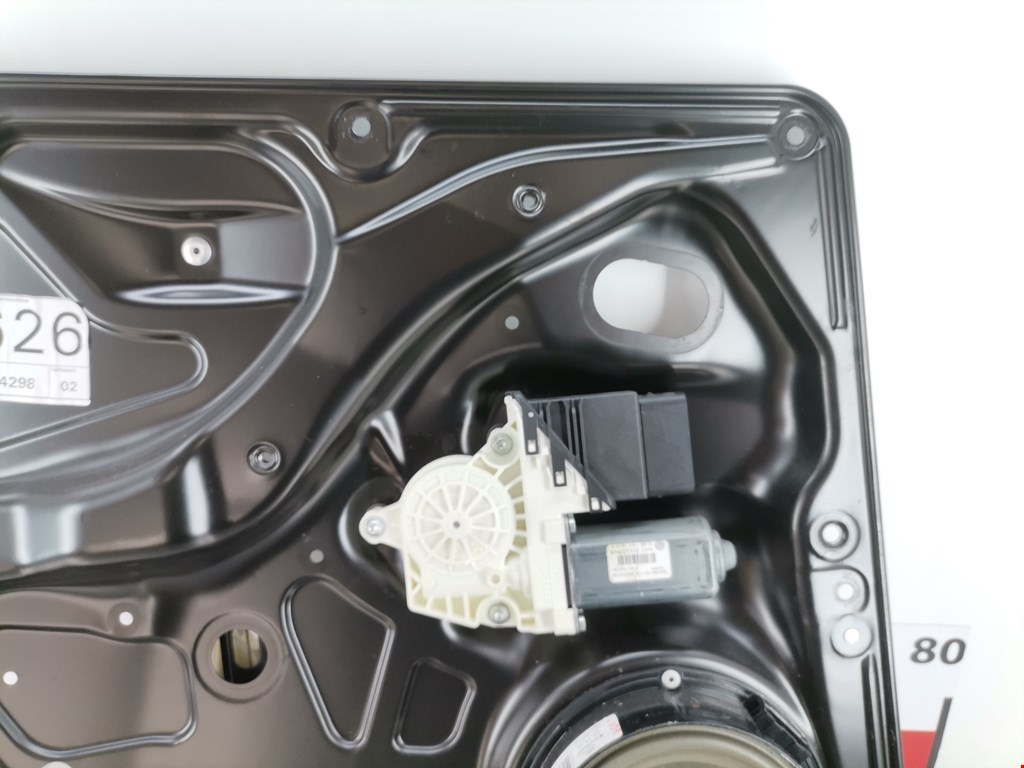 Стеклоподъемник задний левый VOLKSWAGEN Passat B6 2005-2011