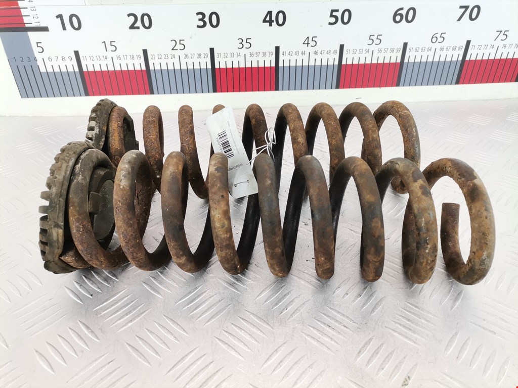 Пружина задняя левая/правая CHRYSLER Pacifica 2003-2008