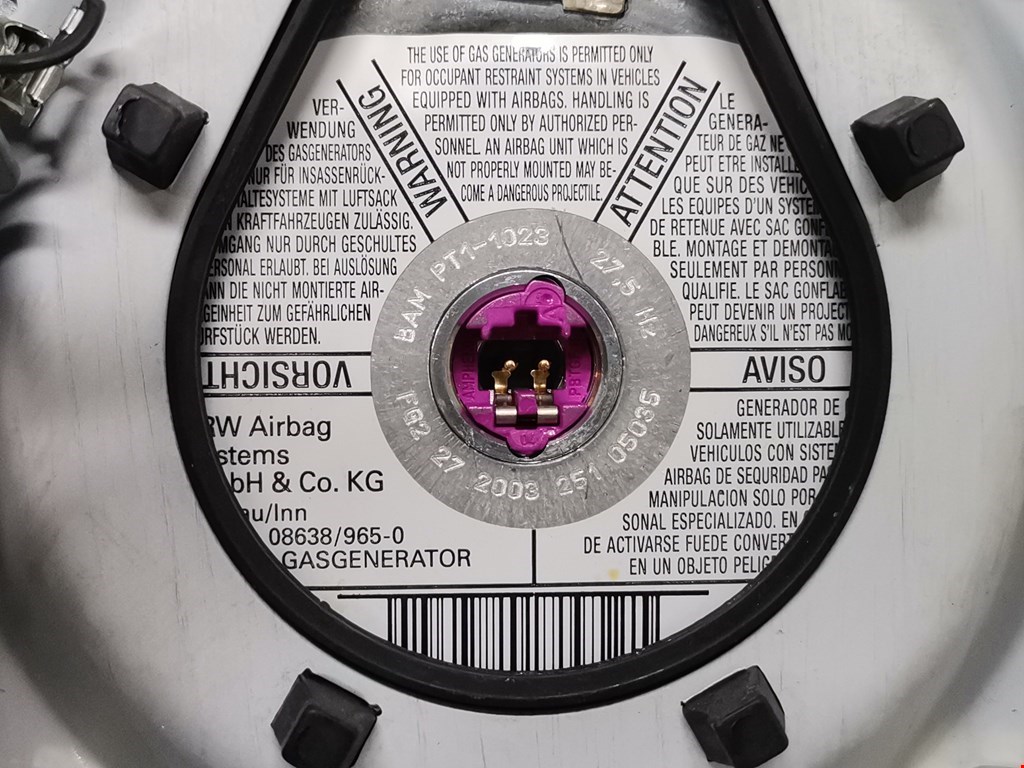 Подушка безопасности в рулевое колесо AUDI A3 8P 2003-2013