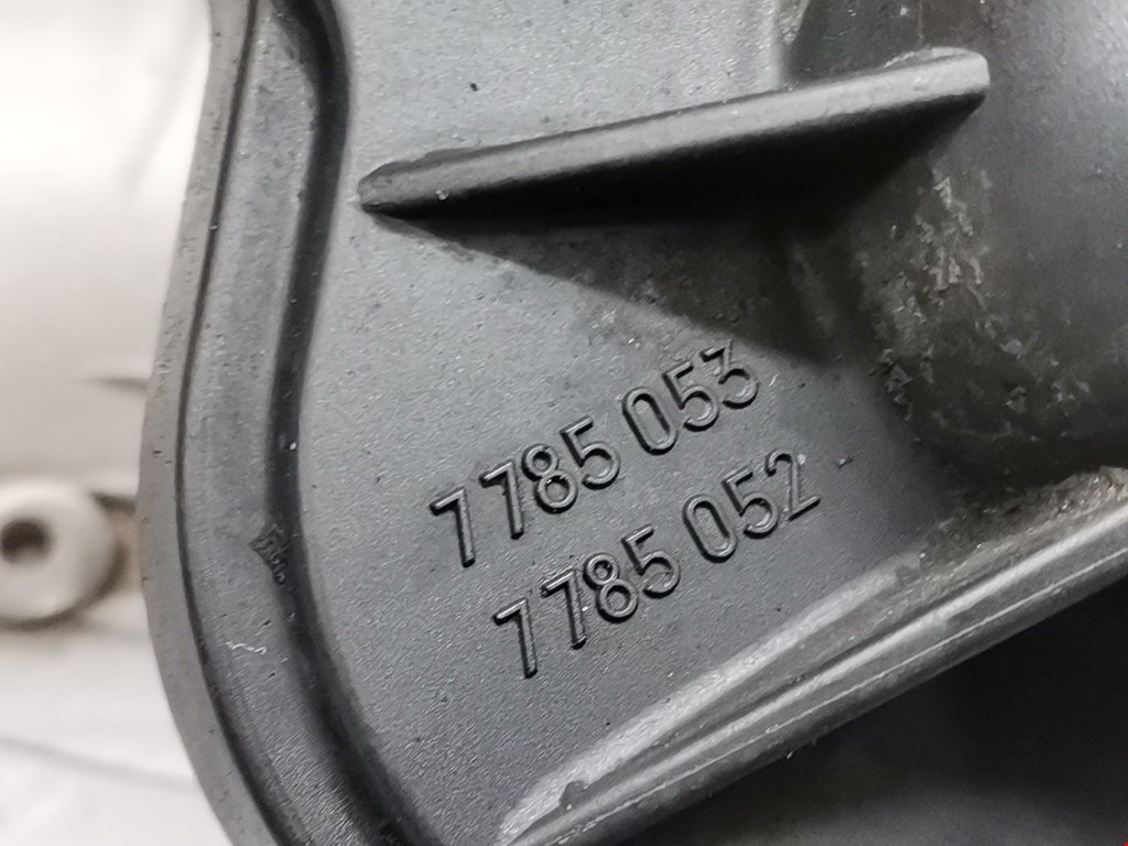 Корпус термостата BMW 5er 5 серия E60/E61 2003-2010