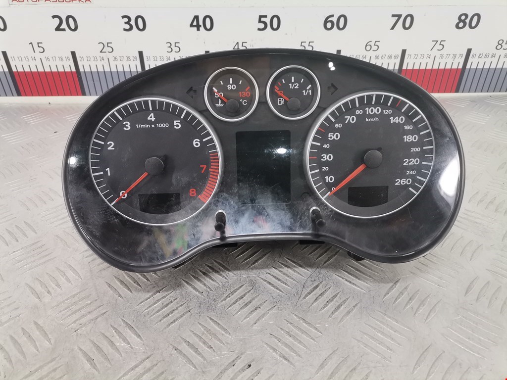 Панель приборов (щиток) AUDI A3 8P 2003-2013