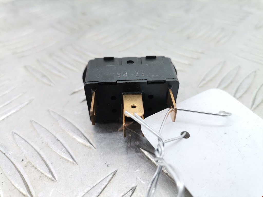 Кнопка стеклоподъемника LANCIA Kappa 1994-2000