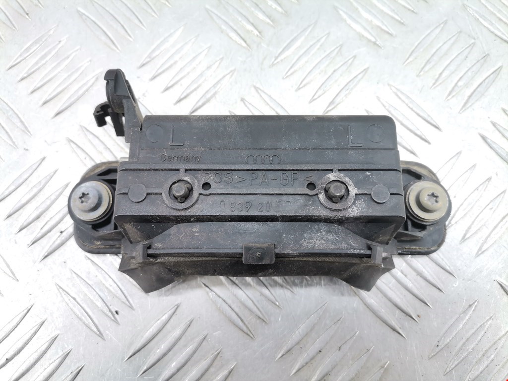 Ручка двери задней наружная левая AUDI A4 B5 1995-2001