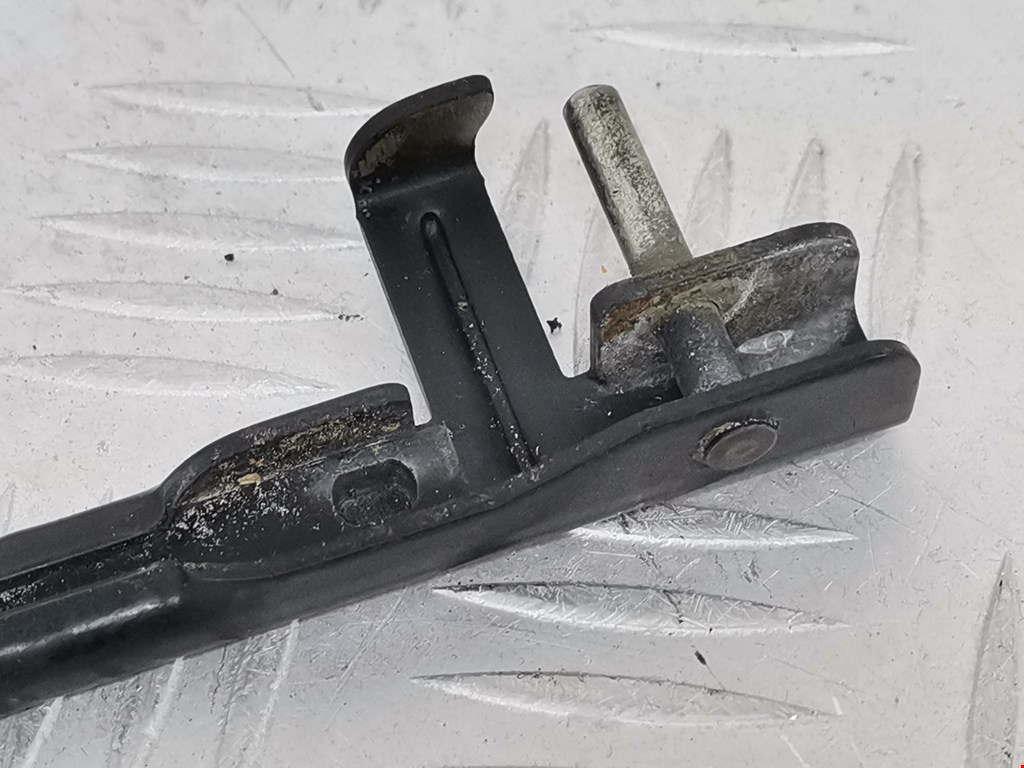 Поводок дворников передний левый/ правый FORD C-MAX 2003-2010