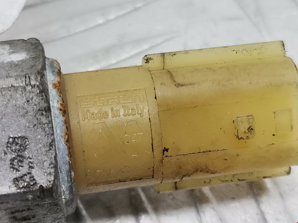 Датчик давления масла RENAULT Megane II 2002-2009