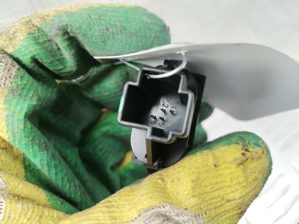 Кнопка стеклоподъемника FORD Mondeo III 2000-2007