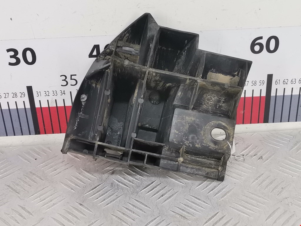 Кронштейн заднего бампера левый правый MERCEDES-BENZ Sprinter 901-905/Classic 909 1995-2006