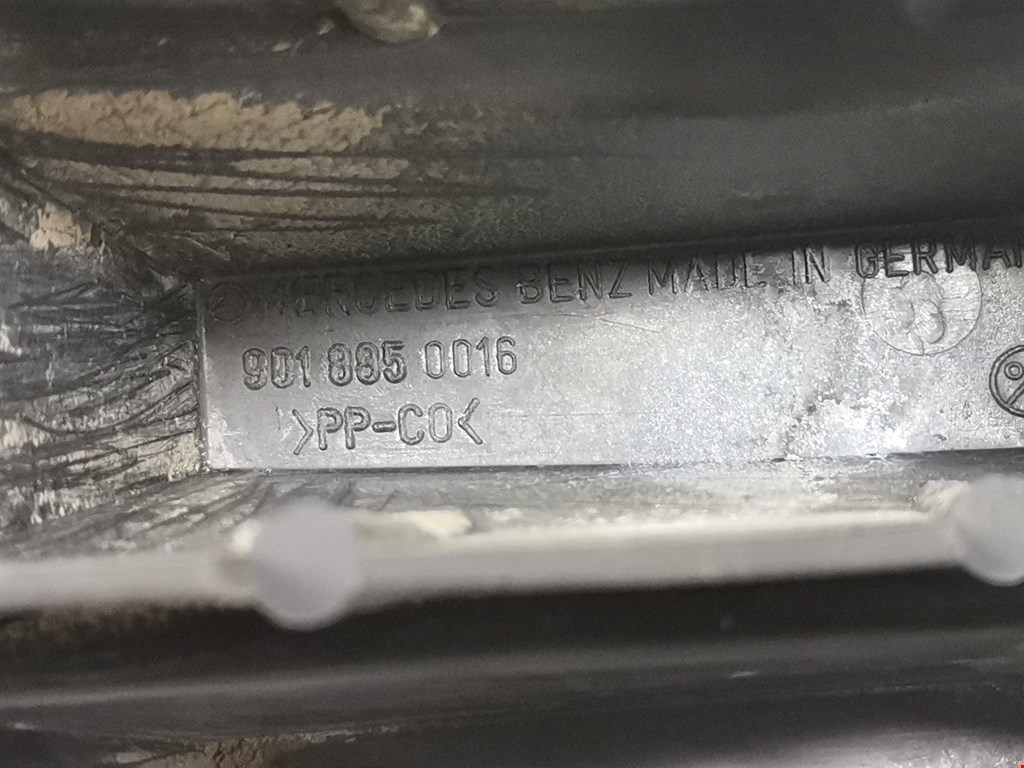 Кронштейн заднего бампера левый правый MERCEDES-BENZ Sprinter 901-905/Classic 909 1995-2006