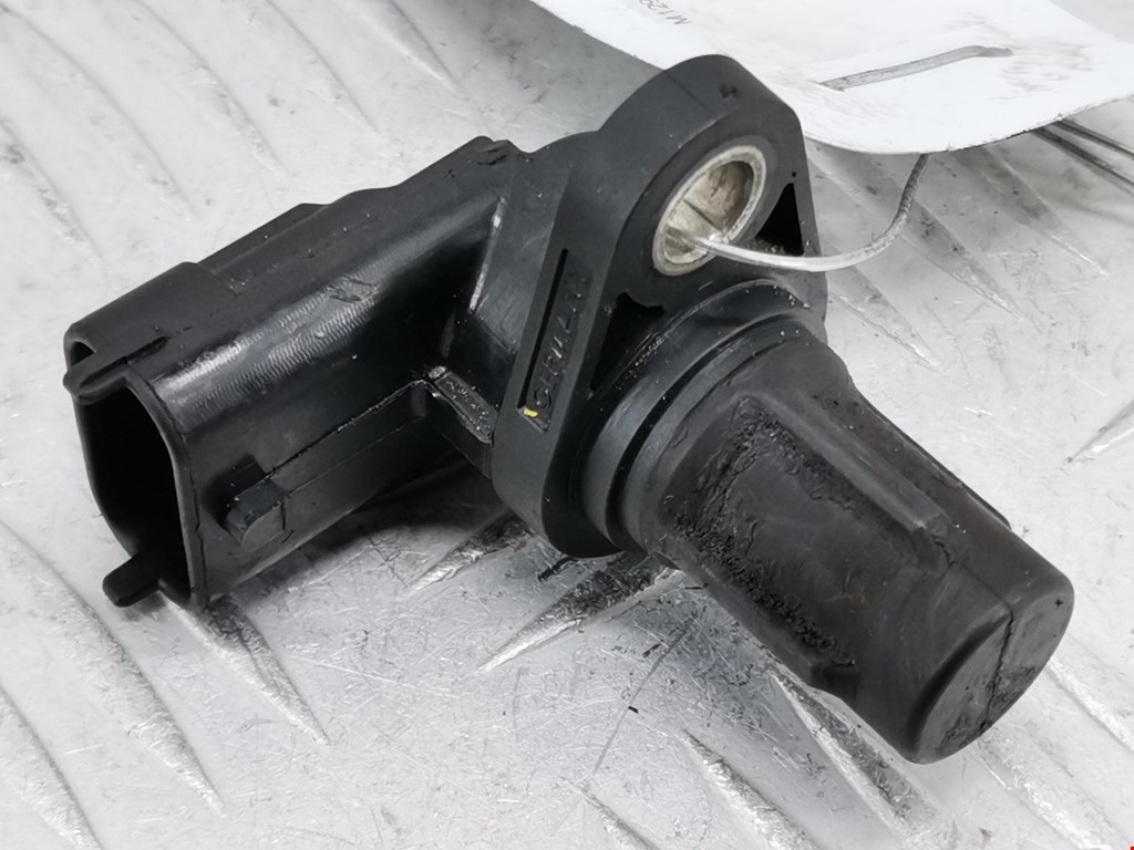 Датчик положения распредвала FIAT Grande Punto 2005-2009